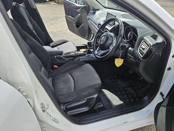 Used Mazda Mazda3 2014 for sale - 76216500: Photo 16