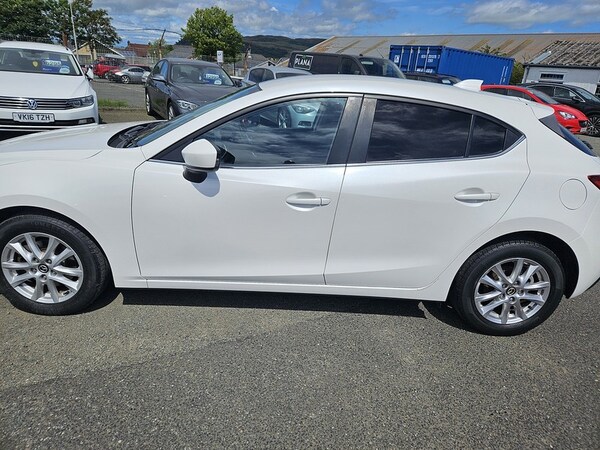 Used Mazda Mazda3 2014 for sale - 76216500: Photo 8