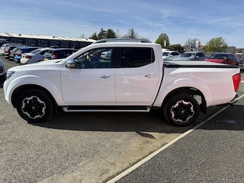 Used Nissan Navara 2020 for sale - 78714064: Photo