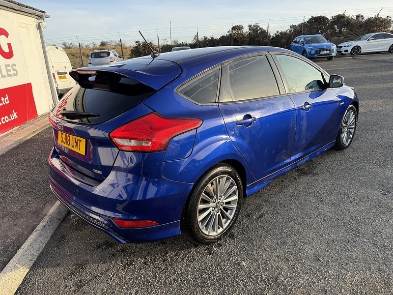 Used Ford Focus 2018 for sale - 77953448: Photo 2