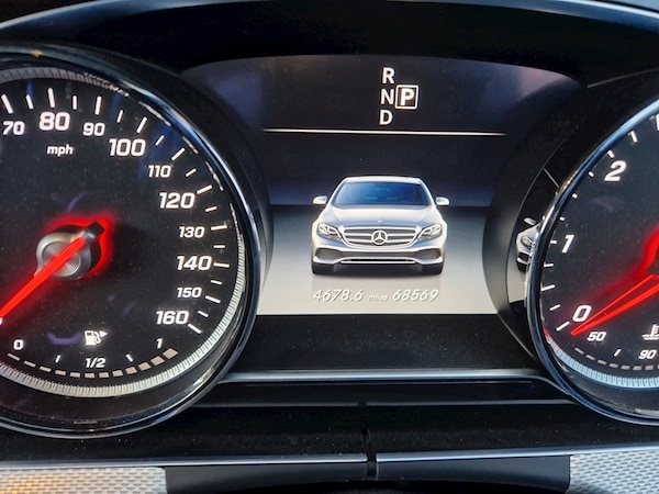 Used Mercedes-Benz E-Class for sale - 76216504: Photo 17