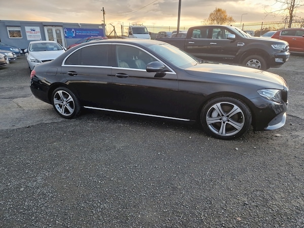 Used Mercedes-Benz E-Class for sale - 76216504: Photo 4