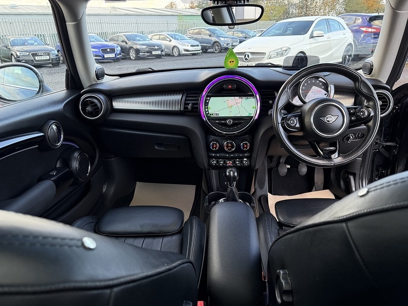 Used MINI Hatch 2019 for sale - 76216523: Photo 24