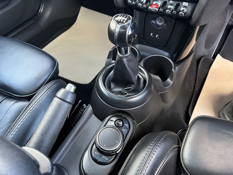 Used MINI Hatch 2019 for sale - 76216523: Photo 25