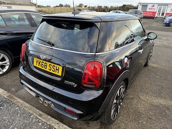 Used MINI Hatch 2019 for sale - 76216523: Photo 2