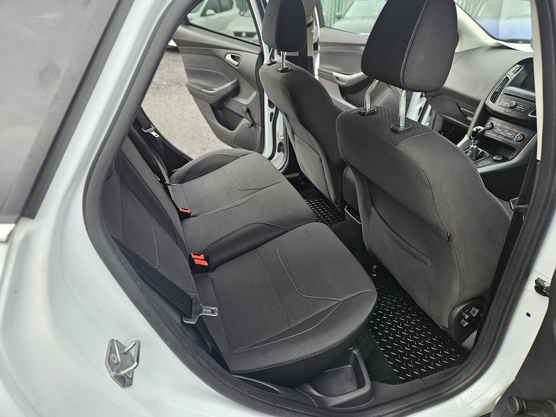 Used Ford Focus 2017 for sale - 76216508: Photo 12