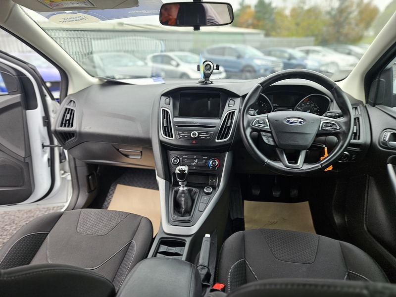 Used Ford Focus 2017 for sale - 76216508: Photo 13