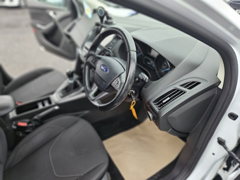 Used Ford Focus 2017 for sale - 76216508: Photo 16