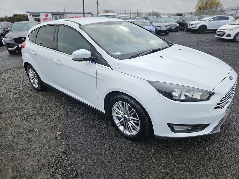 Used Ford Focus 2017 for sale - 76216508: Photo 3