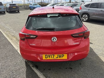 Used Vauxhall Astra 2017 for sale - 79760660: Photo