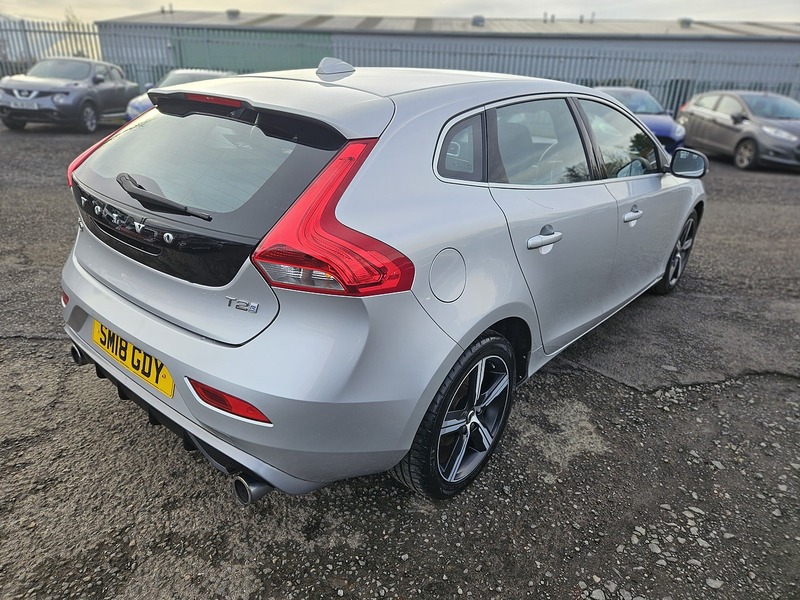 Used Volvo V40 2018 for sale - 77034323: Photo 5
