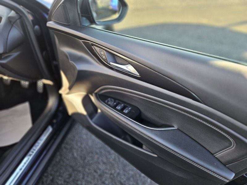Used Vauxhall Insignia 2018 for sale - 76216512: Photo 16