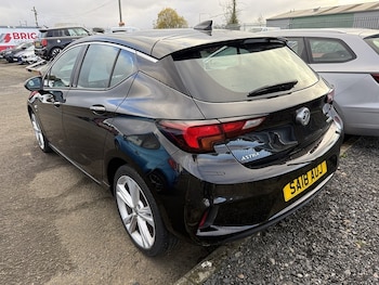 Used Vauxhall Astra 2018 for sale - 76216525: Photo 2