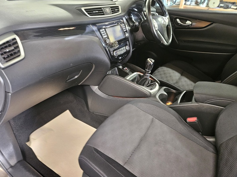 Used Nissan Qashqai 2014 for sale - 76589021: Photo 21