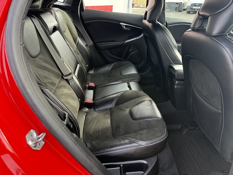 Used Volvo V40 2016 for sale - 77234477: Photo 11