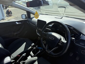 Used Ford Fiesta 2017 for sale - 78224169: Photo