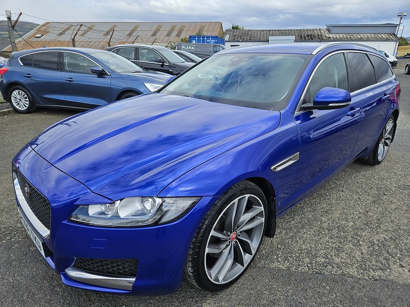 Used Jaguar XF 2018 for sale - 76216503: Photo 1