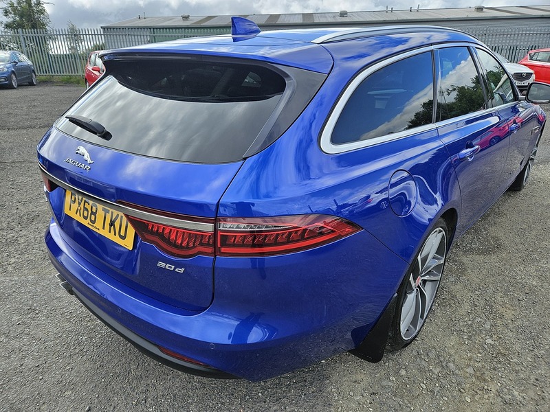 Used Jaguar XF 2018 for sale - 76216503: Photo 6