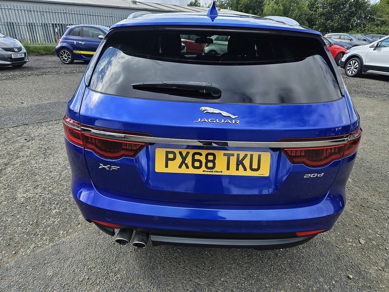 Used Jaguar XF 2018 for sale - 76216503: Photo 7