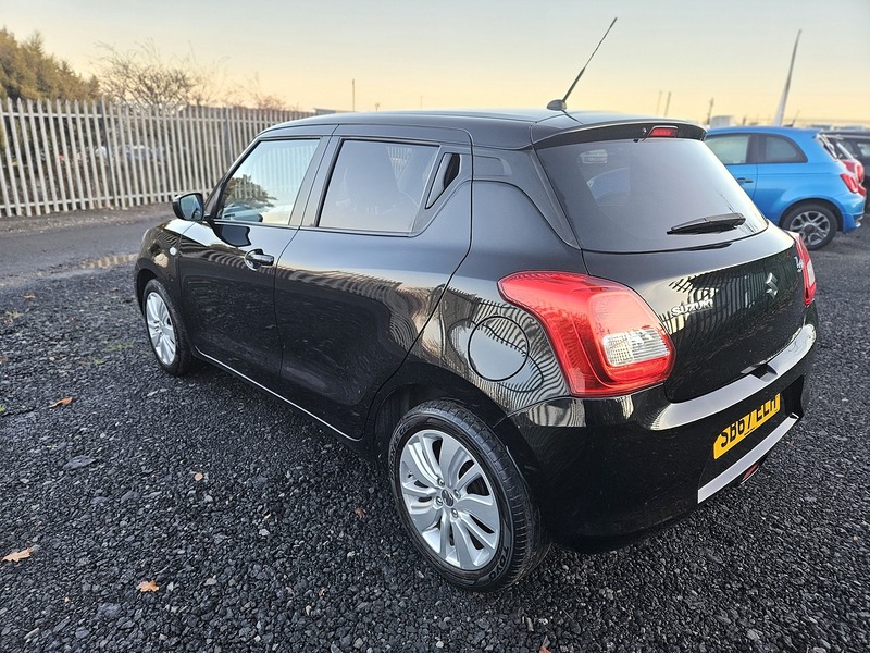 Used Suzuki Swift 2017 for sale - 76216519: Photo 7