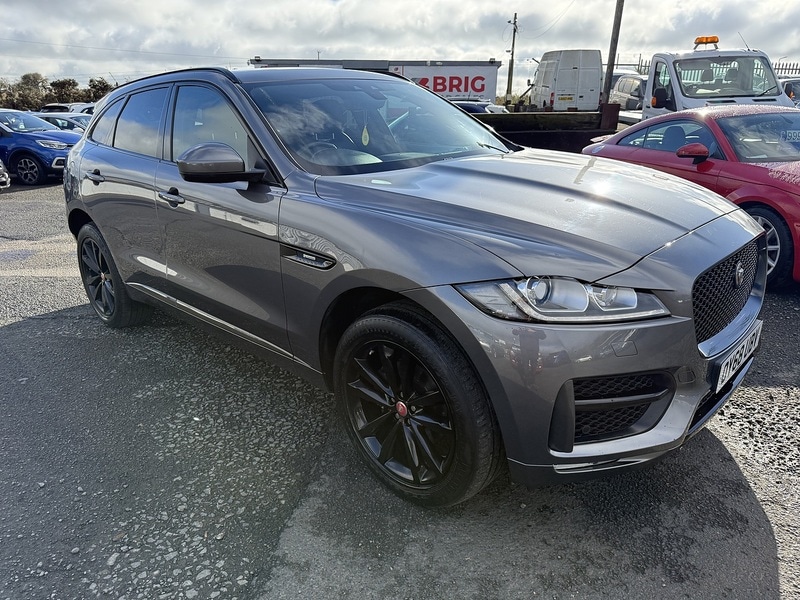 Used Jaguar F-Pace 2018 for sale - 76274484: Photo 11
