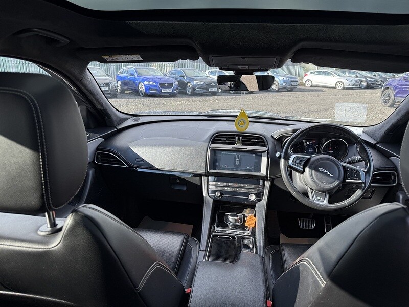 Used Jaguar F-Pace 2018 for sale - 76274484: Photo 13