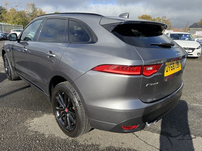 Used Jaguar F-Pace 2018 for sale - 76274484: Photo 2