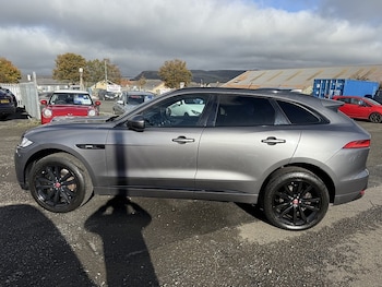 Used Jaguar F-Pace 2018 for sale - 76274484: Photo