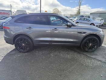 Used Jaguar F-Pace 2018 for sale - 76274484: Photo