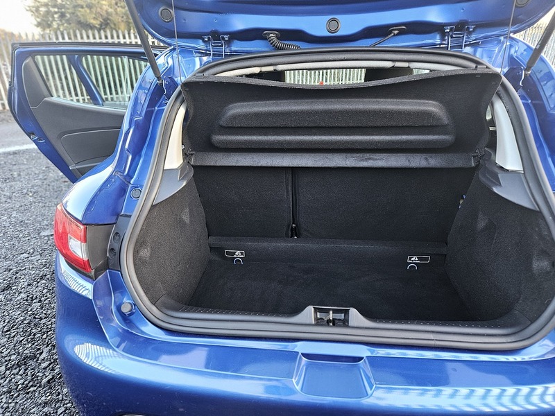 Used Renault Clio 2018 for sale - 76821286: Photo 12