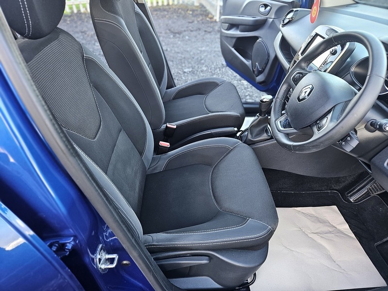 Used Renault Clio 2018 for sale - 76821286: Photo 15