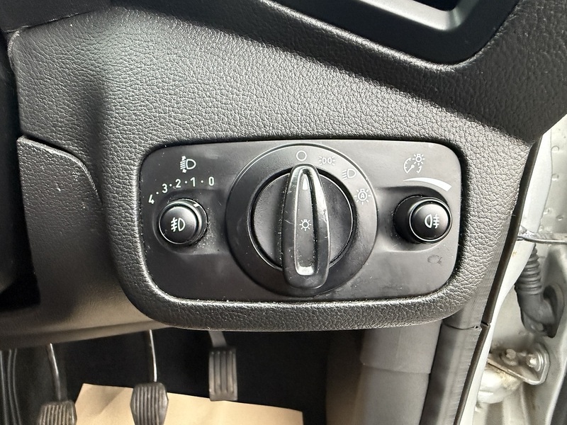 Used Ford Kuga 2017 for sale - 77475601: Photo 28