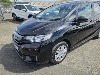 Used Honda Jazz 2017 for sale - 76189002: Photo