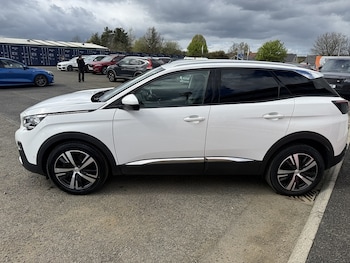 Used Peugeot 3008 2019 for sale - 79276983: Photo