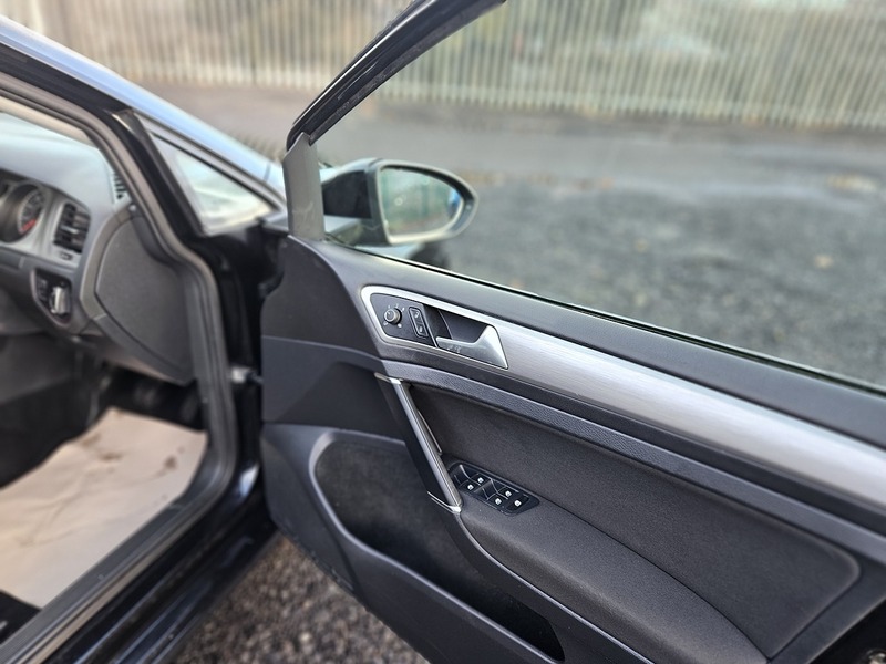 Used Volkswagen Golf 2015 for sale - 76589019: Photo 14