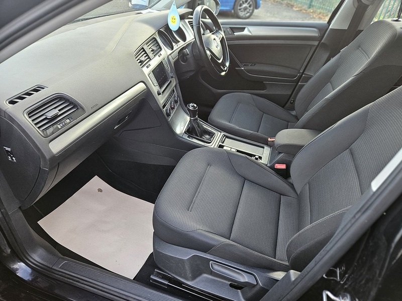 Used Volkswagen Golf 2015 for sale - 76589019: Photo 8