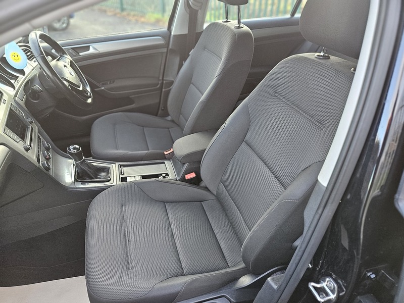 Used Volkswagen Golf 2015 for sale - 76589019: Photo 9