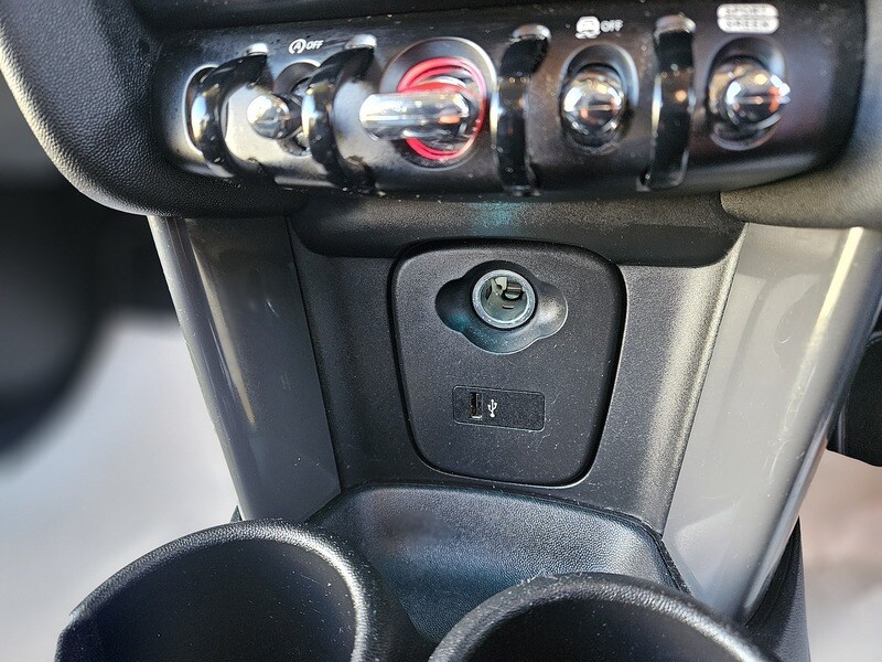 Used MINI Hatch 2018 for sale - 76570673: Photo 17