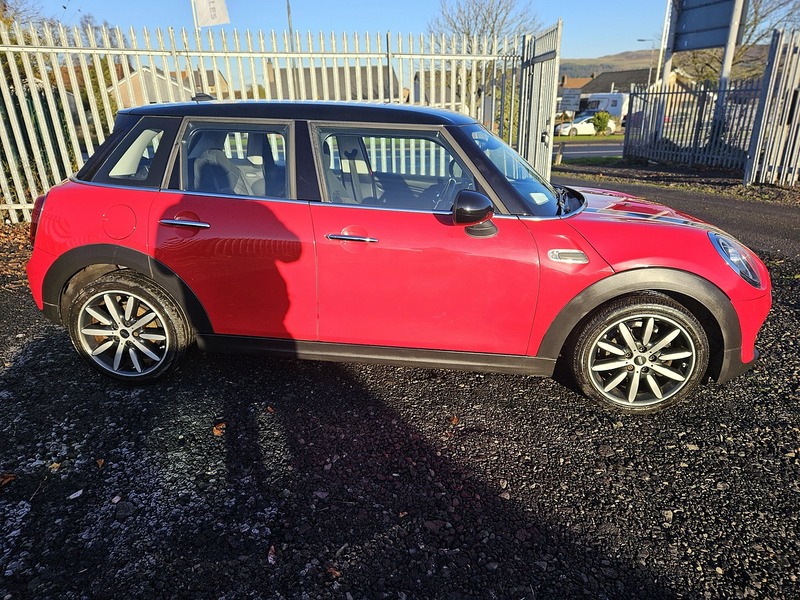 Used MINI Hatch 2018 for sale - 76570673: Photo 3