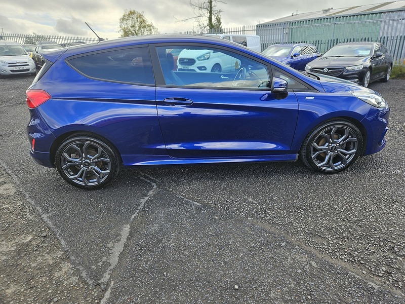 Used Ford Fiesta 2018 for sale - 76216515: Photo 4