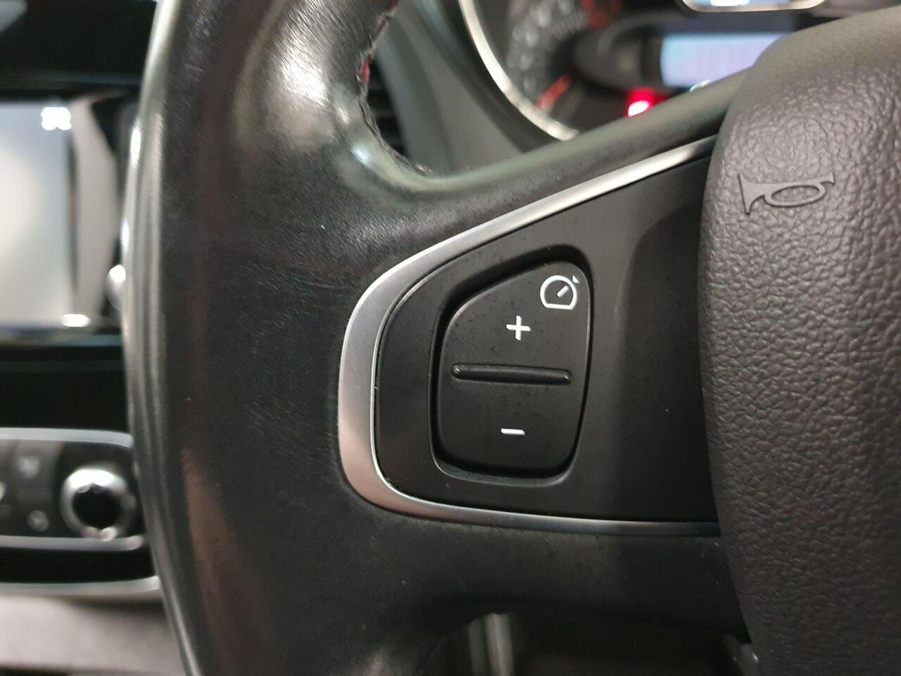 Used Renault Captur 2019 for sale - 77607934: Photo 31