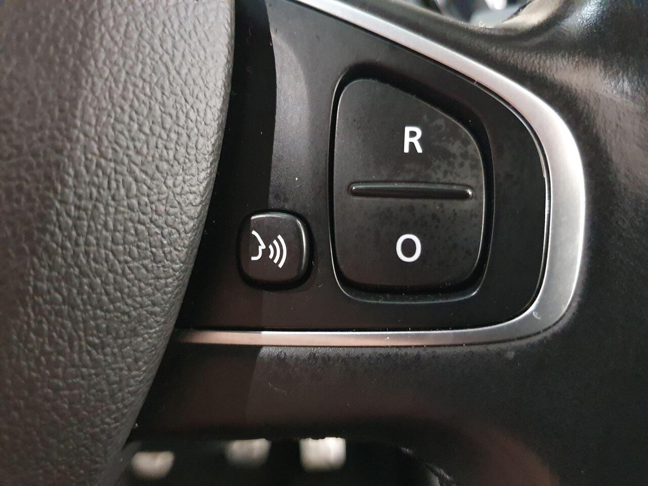 Used Renault Captur 2019 for sale - 77607934: Photo 32