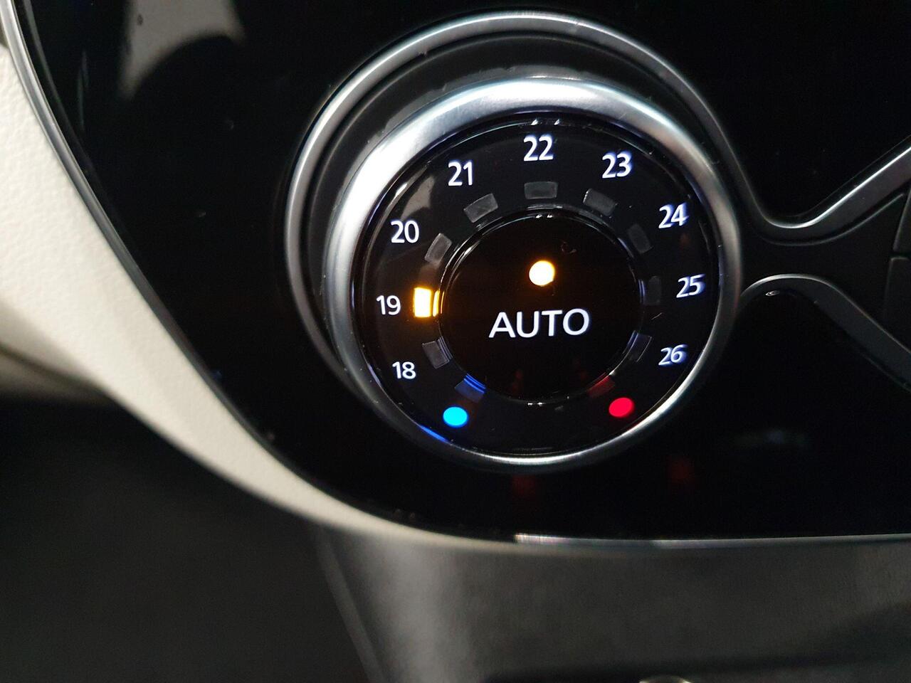 Used Renault Captur 2019 for sale - 77607934: Photo 41