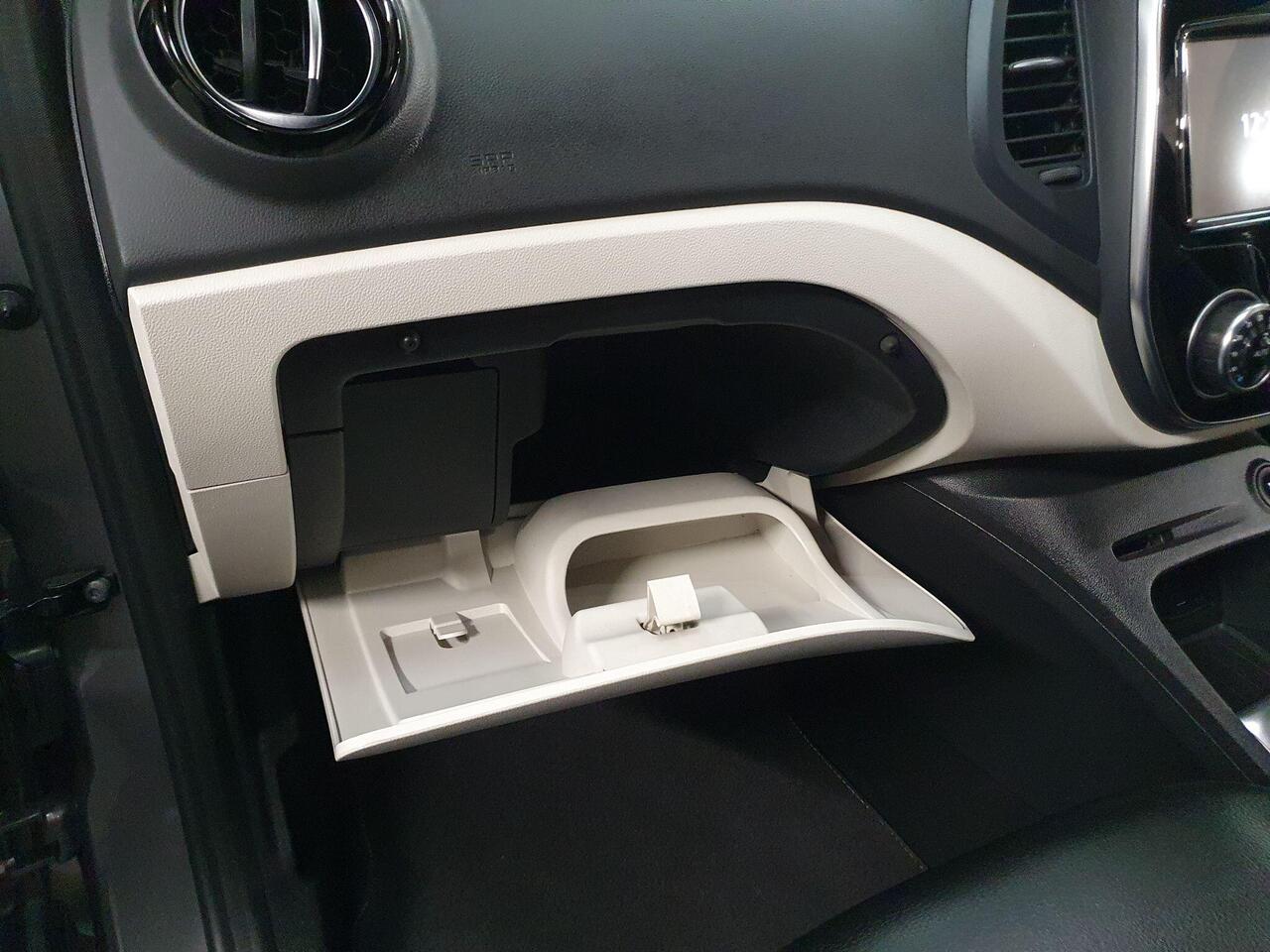 Used Renault Captur 2019 for sale - 77607934: Photo 46