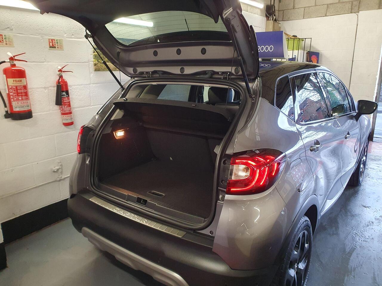 Used Renault Captur 2019 for sale - 77607934: Photo 56