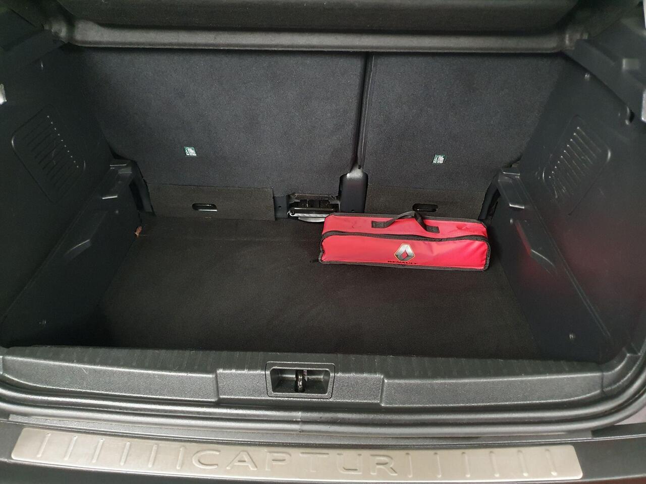 Used Renault Captur 2019 for sale - 77607934: Photo 62