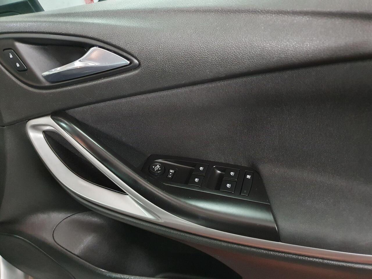 Used Vauxhall Astra 2019 for sale - 77607933: Photo 17