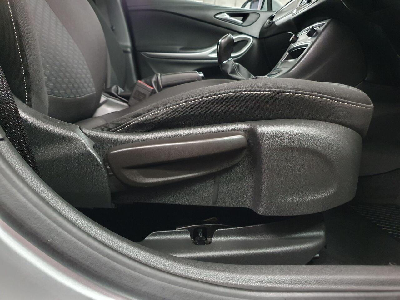 Used Vauxhall Astra 2019 for sale - 77607933: Photo 21