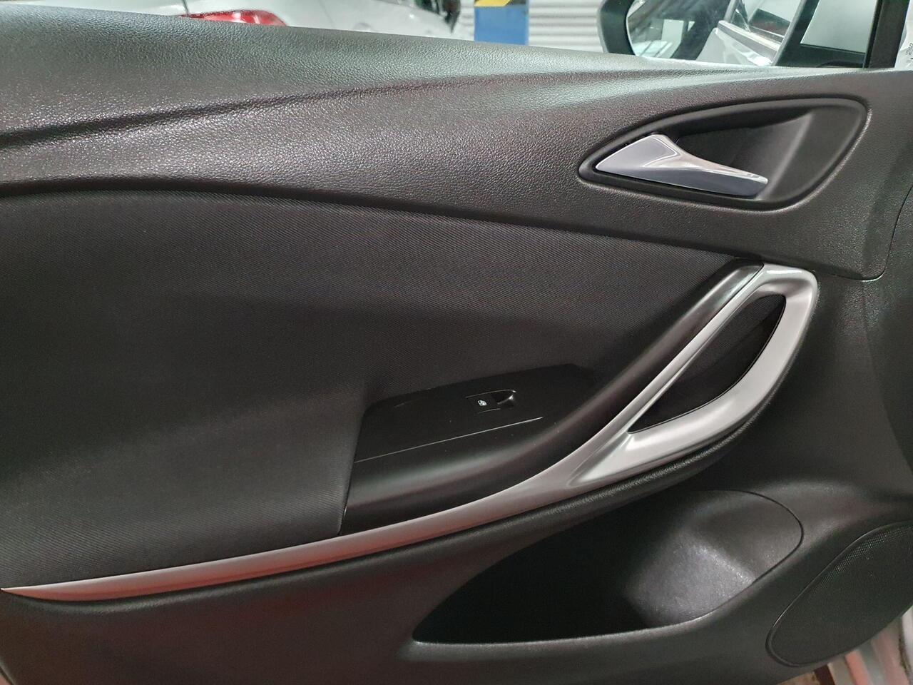 Used Vauxhall Astra 2019 for sale - 77607933: Photo 35