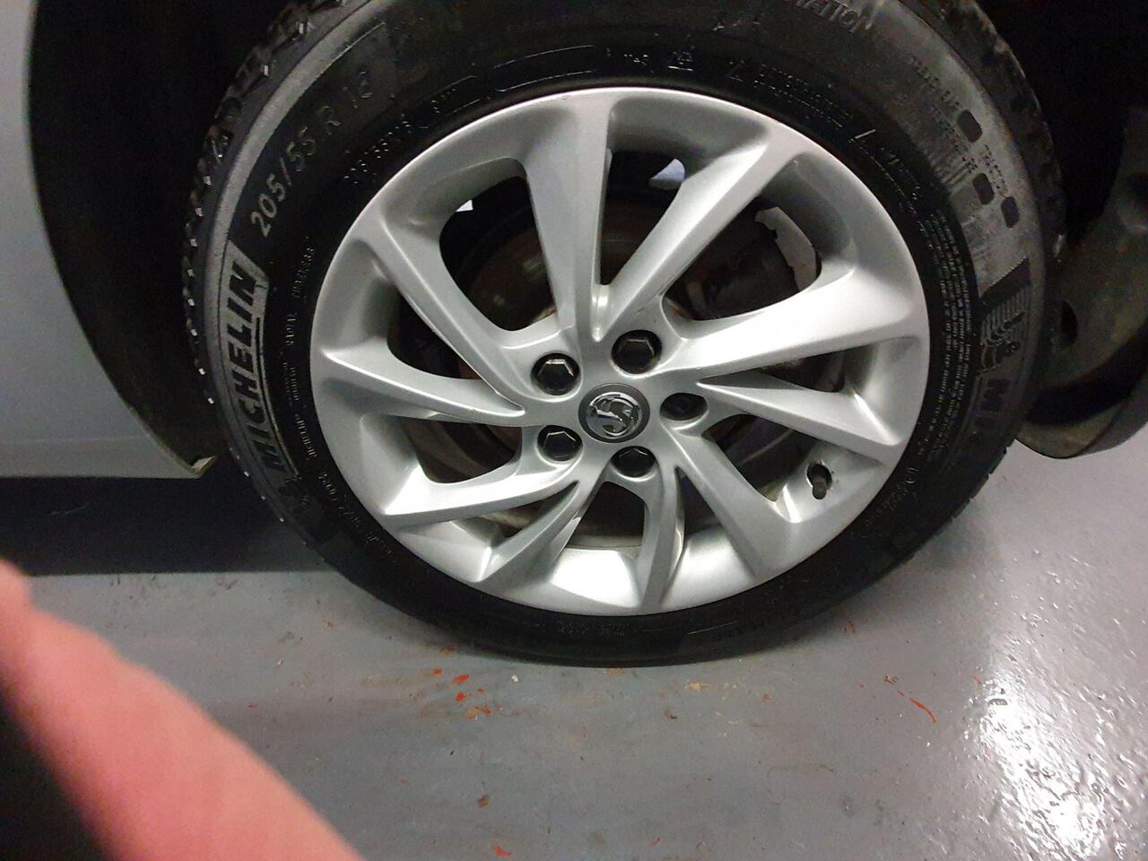 Used Vauxhall Astra 2019 for sale - 77607933: Photo 59